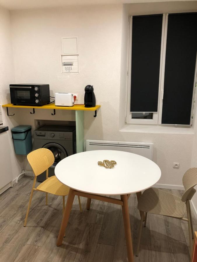 Chez Julien: Appartement Confort Plein Centre Luneville Bagian luar foto